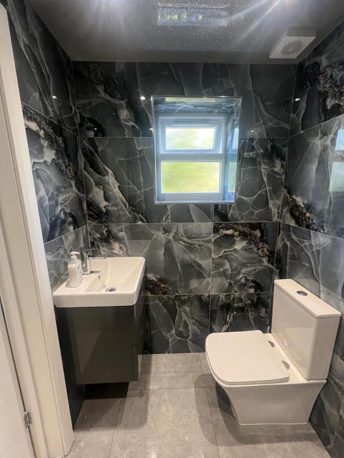 Large Studio Flat B Near Heathrow 希思罗 外观 照片